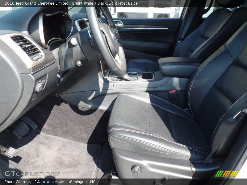 Bright White / Black/Light Frost Beige 2016 Jeep Grand Cherokee Limited