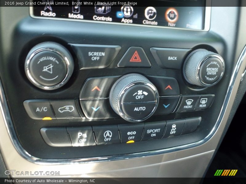 Bright White / Black/Light Frost Beige 2016 Jeep Grand Cherokee Limited