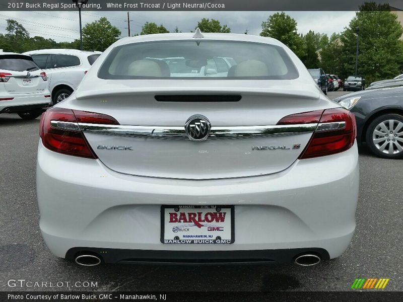 White Frost Tricoat / Light Neutral/Cocoa 2017 Buick Regal Sport Touring