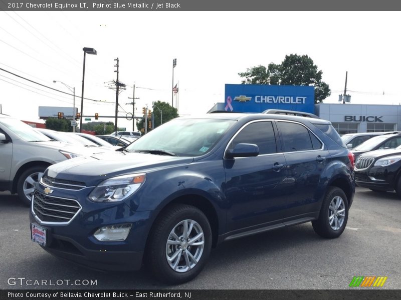 Patriot Blue Metallic / Jet Black 2017 Chevrolet Equinox LT