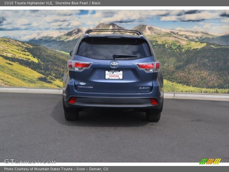 Shoreline Blue Pearl / Black 2016 Toyota Highlander XLE