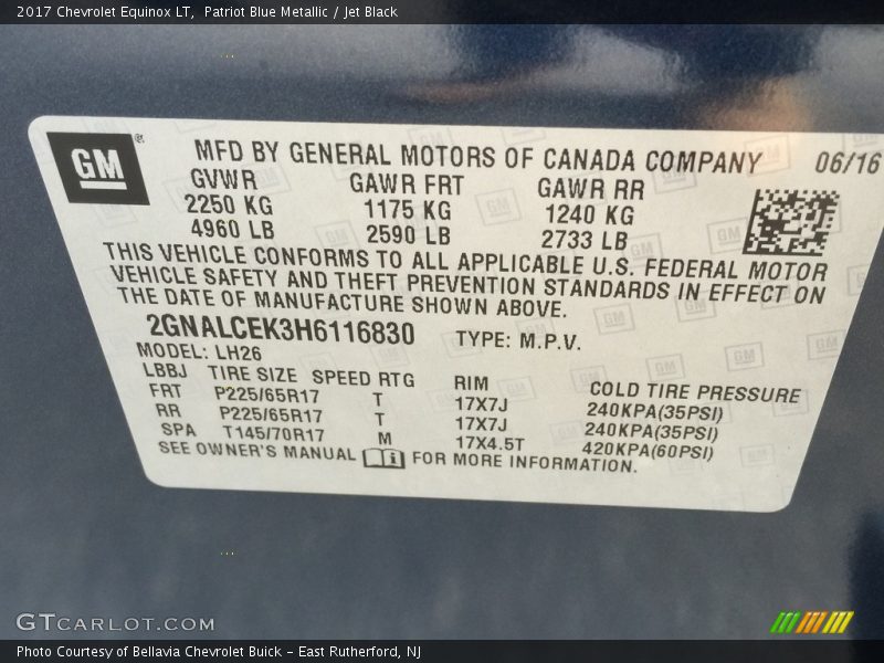 Patriot Blue Metallic / Jet Black 2017 Chevrolet Equinox LT