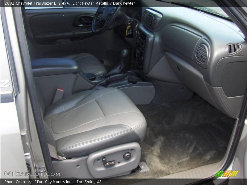 Light Pewter Metallic / Dark Pewter 2002 Chevrolet TrailBlazer LTZ 4x4