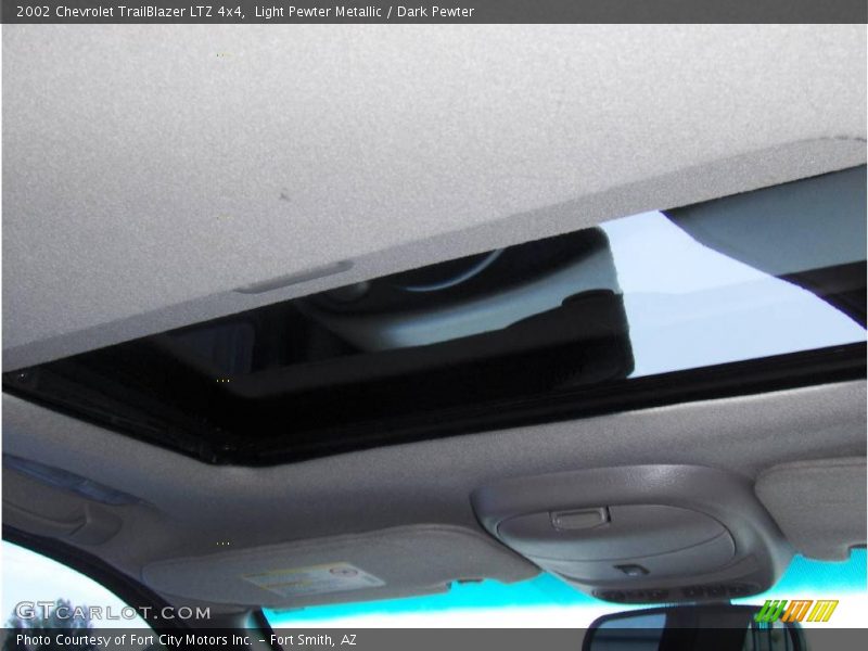 Light Pewter Metallic / Dark Pewter 2002 Chevrolet TrailBlazer LTZ 4x4