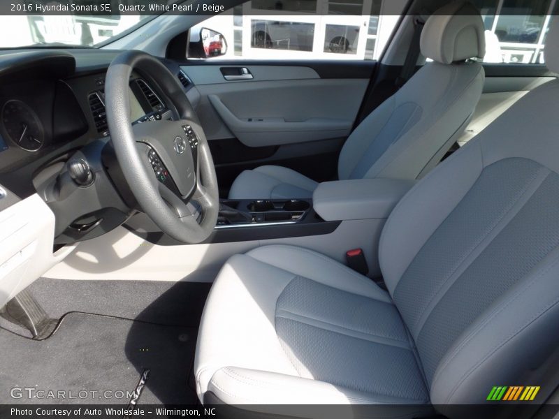 Quartz White Pearl / Beige 2016 Hyundai Sonata SE
