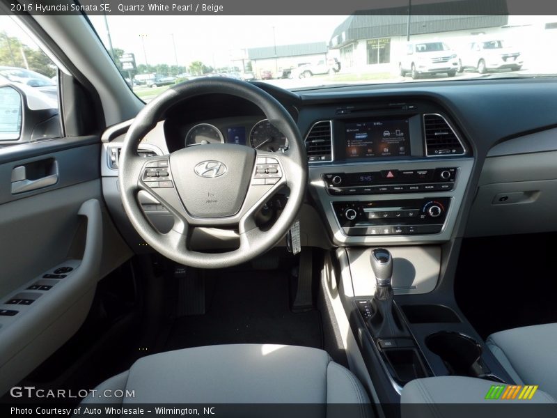 Quartz White Pearl / Beige 2016 Hyundai Sonata SE