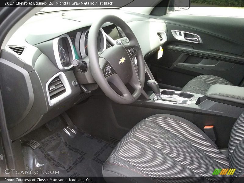 Nightfall Gray Metallic / Jet Black 2017 Chevrolet Equinox LS