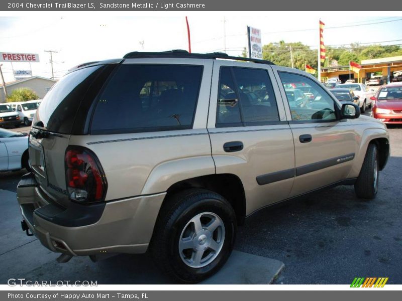 Sandstone Metallic / Light Cashmere 2004 Chevrolet TrailBlazer LS