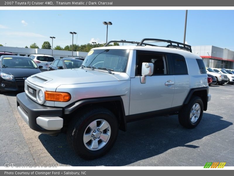 Titanium Metallic / Dark Charcoal 2007 Toyota FJ Cruiser 4WD