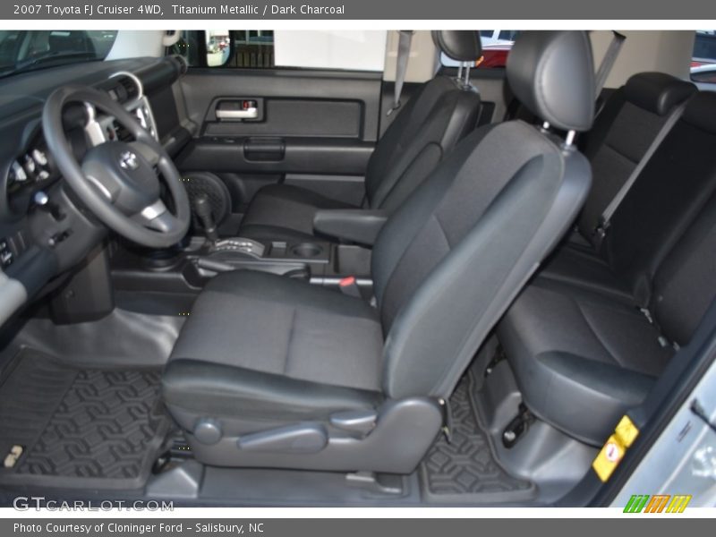 Titanium Metallic / Dark Charcoal 2007 Toyota FJ Cruiser 4WD