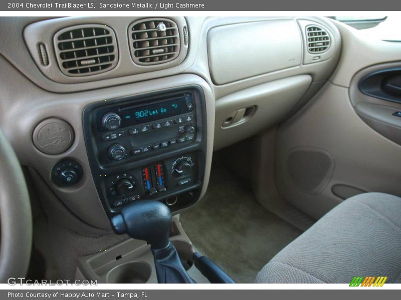 Sandstone Metallic / Light Cashmere 2004 Chevrolet TrailBlazer LS