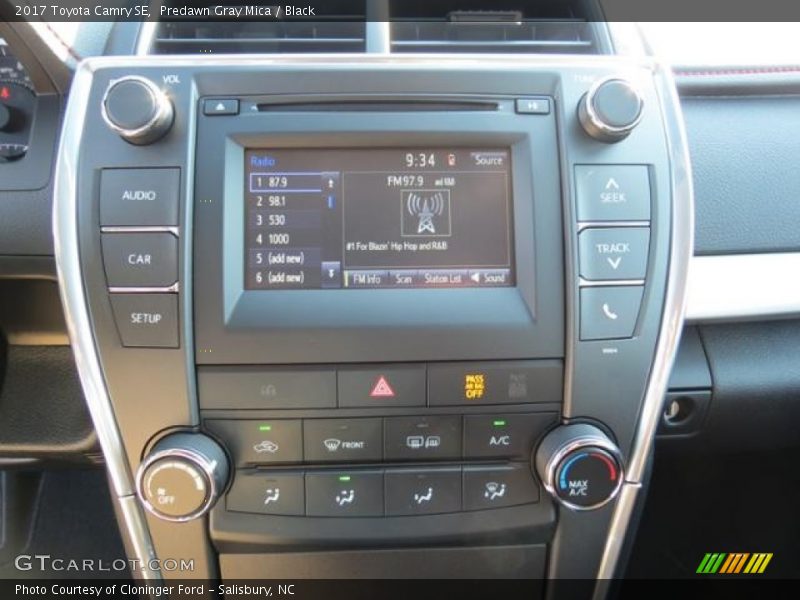 Predawn Gray Mica / Black 2017 Toyota Camry SE