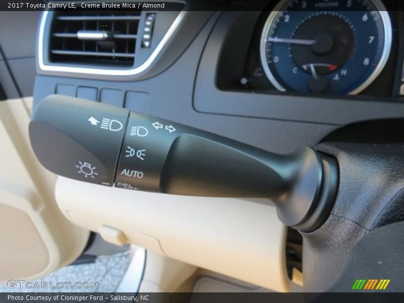 Creme Brulee Mica / Almond 2017 Toyota Camry LE