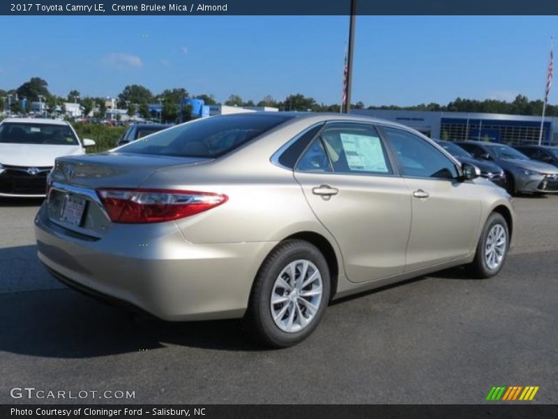 Creme Brulee Mica / Almond 2017 Toyota Camry LE