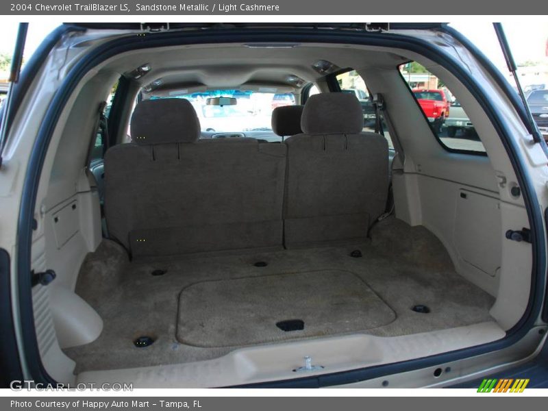 Sandstone Metallic / Light Cashmere 2004 Chevrolet TrailBlazer LS