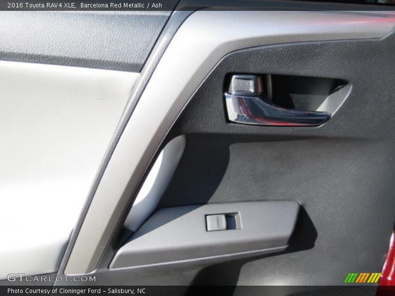 Barcelona Red Metallic / Ash 2016 Toyota RAV4 XLE