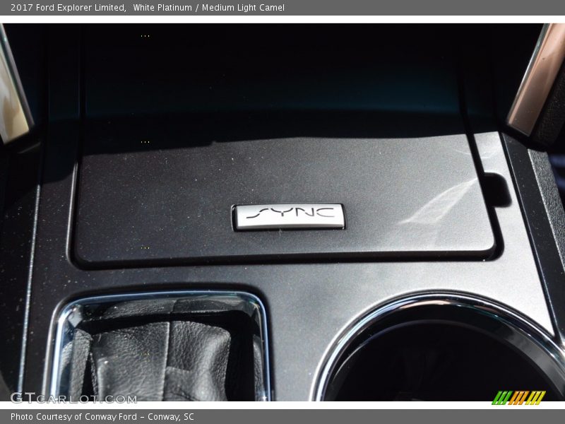 White Platinum / Medium Light Camel 2017 Ford Explorer Limited