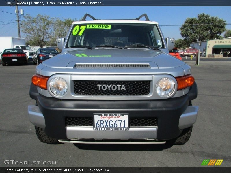 Titanium Metallic / Dark Charcoal 2007 Toyota FJ Cruiser