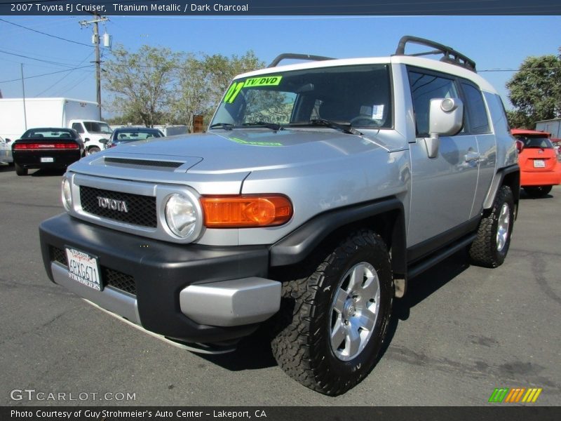 Titanium Metallic / Dark Charcoal 2007 Toyota FJ Cruiser