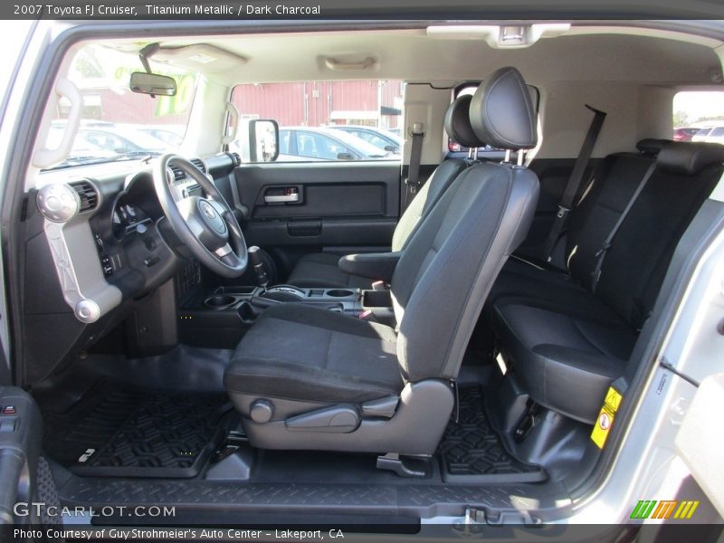 Titanium Metallic / Dark Charcoal 2007 Toyota FJ Cruiser