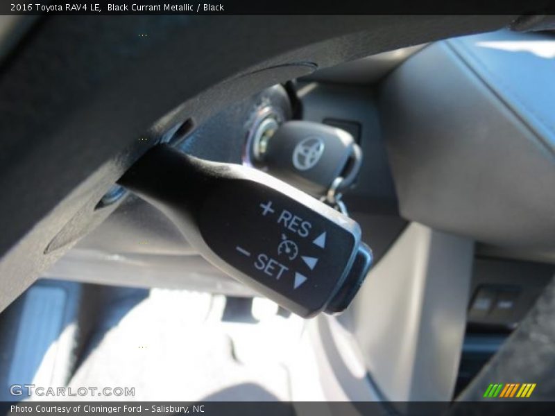 Black Currant Metallic / Black 2016 Toyota RAV4 LE