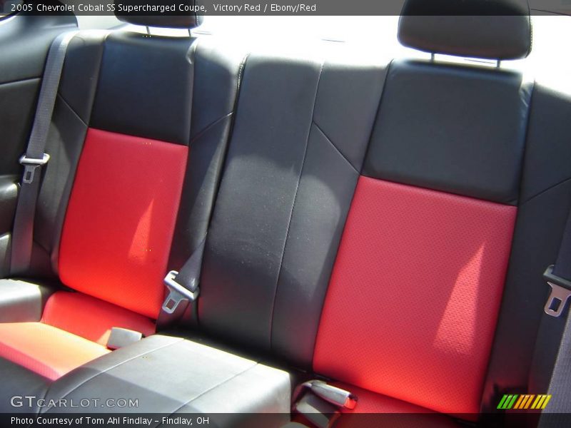 Victory Red / Ebony/Red 2005 Chevrolet Cobalt SS Supercharged Coupe