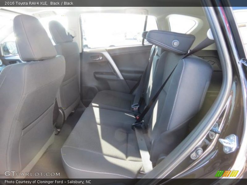 Black / Black 2016 Toyota RAV4 XLE