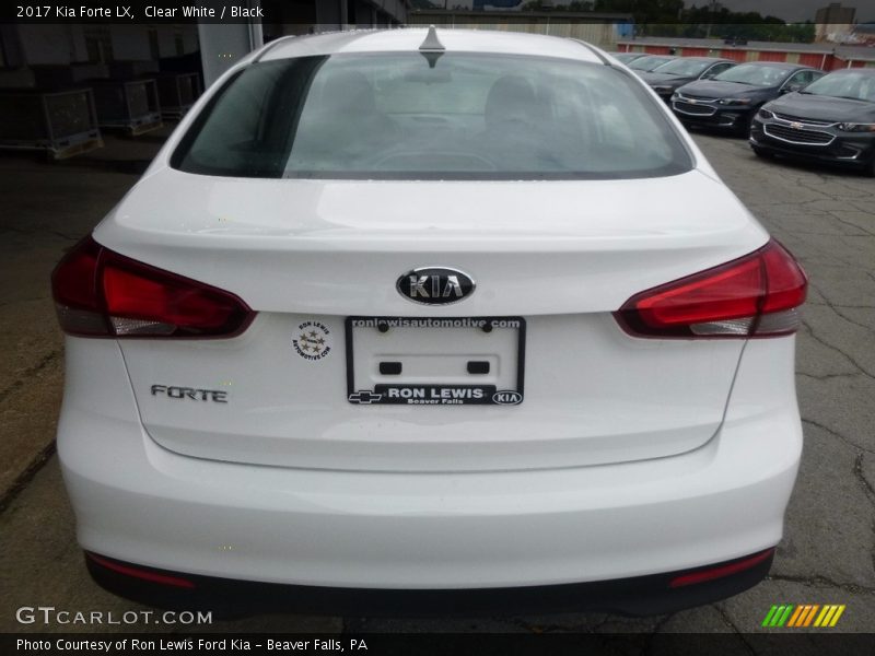Clear White / Black 2017 Kia Forte LX