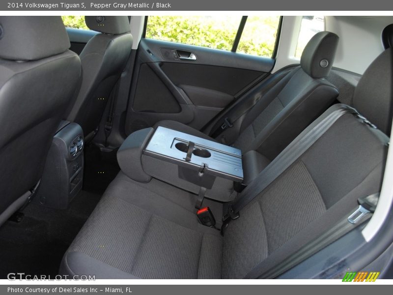 Pepper Gray Metallic / Black 2014 Volkswagen Tiguan S
