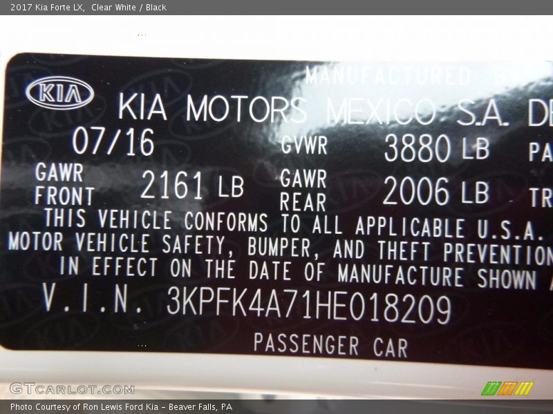 Clear White / Black 2017 Kia Forte LX