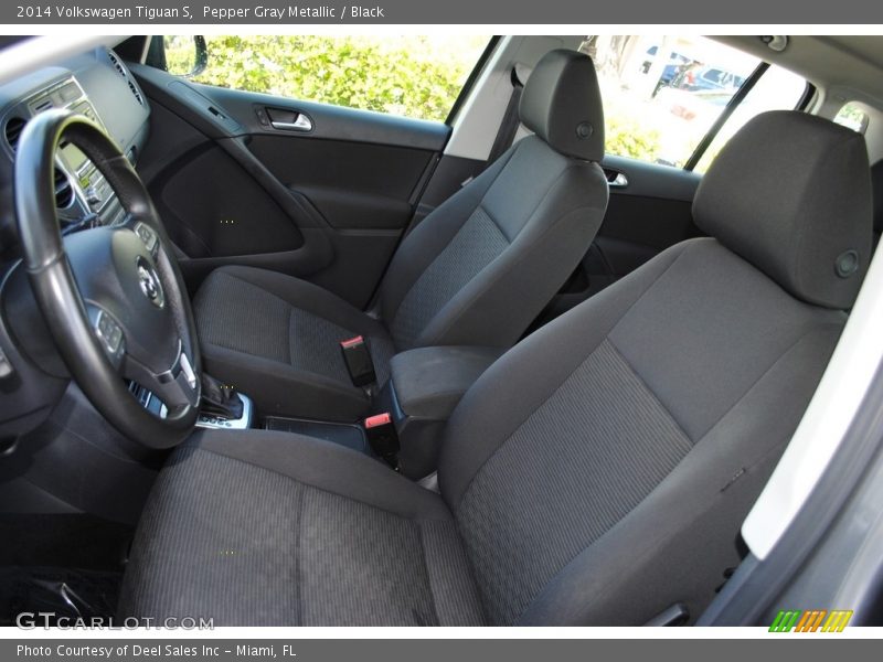 Pepper Gray Metallic / Black 2014 Volkswagen Tiguan S
