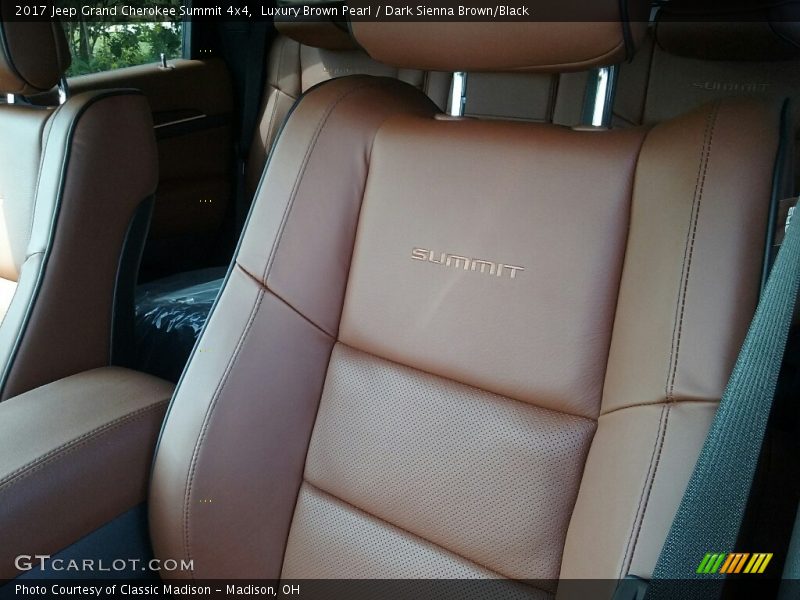 Luxury Brown Pearl / Dark Sienna Brown/Black 2017 Jeep Grand Cherokee Summit 4x4