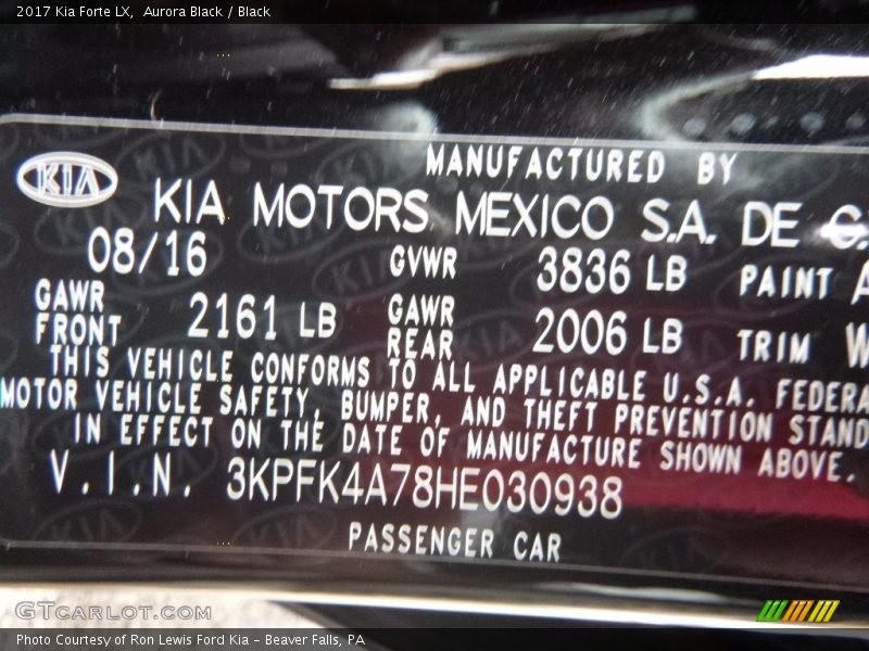 Aurora Black / Black 2017 Kia Forte LX