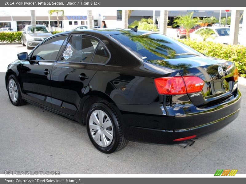 Black / Titan Black 2014 Volkswagen Jetta SE Sedan