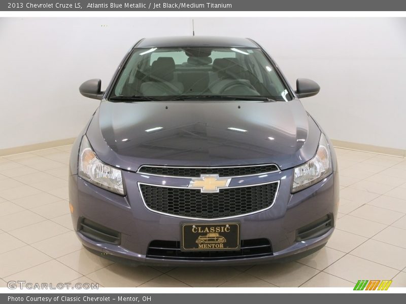 Atlantis Blue Metallic / Jet Black/Medium Titanium 2013 Chevrolet Cruze LS