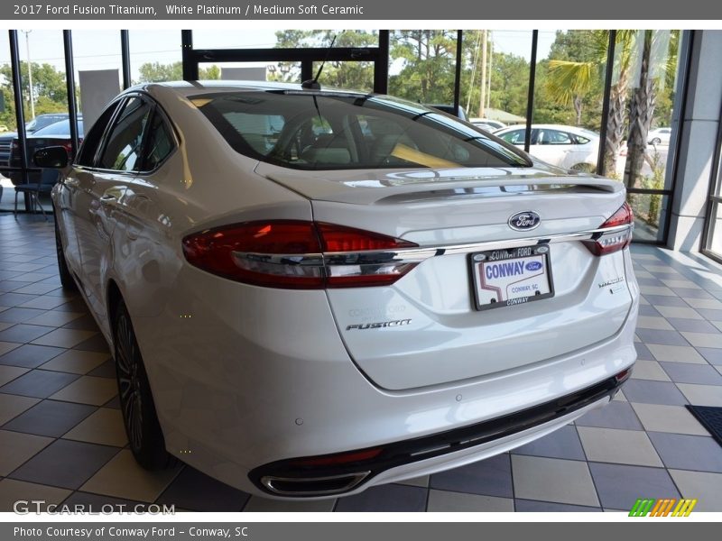 White Platinum / Medium Soft Ceramic 2017 Ford Fusion Titanium
