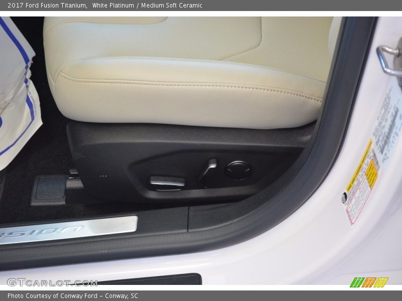 White Platinum / Medium Soft Ceramic 2017 Ford Fusion Titanium
