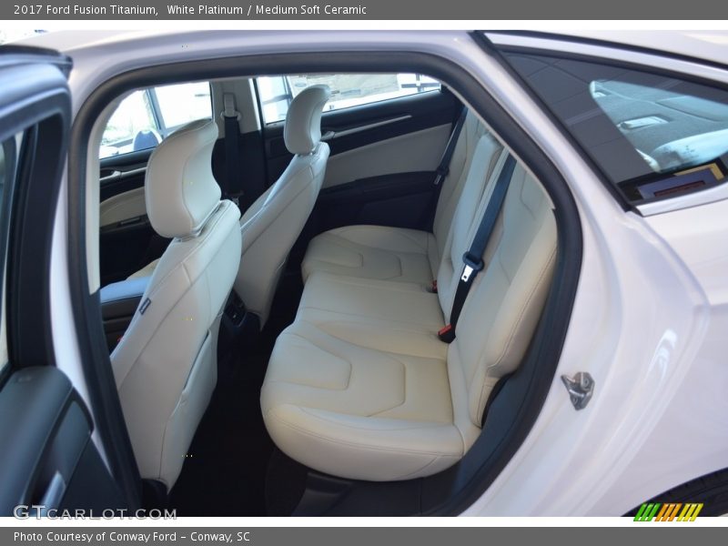 White Platinum / Medium Soft Ceramic 2017 Ford Fusion Titanium