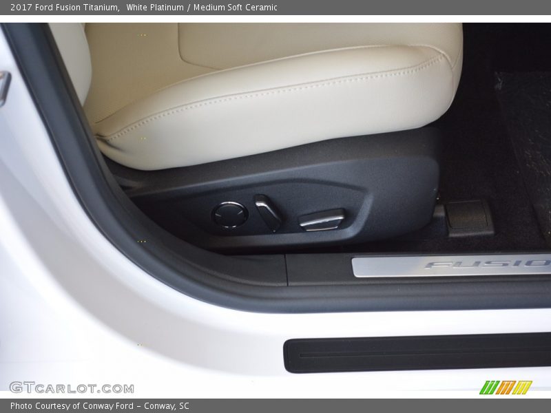 White Platinum / Medium Soft Ceramic 2017 Ford Fusion Titanium