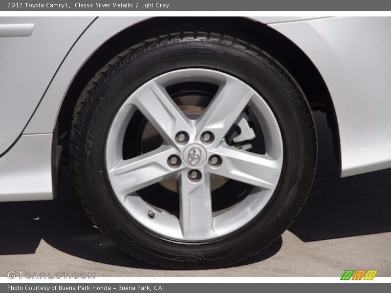 Classic Silver Metallic / Light Gray 2012 Toyota Camry L