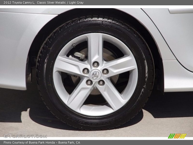 Classic Silver Metallic / Light Gray 2012 Toyota Camry L
