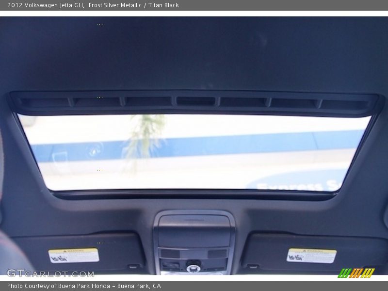 Frost Silver Metallic / Titan Black 2012 Volkswagen Jetta GLI