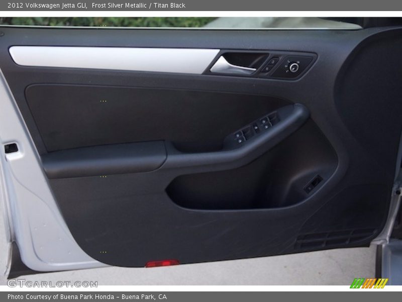 Frost Silver Metallic / Titan Black 2012 Volkswagen Jetta GLI