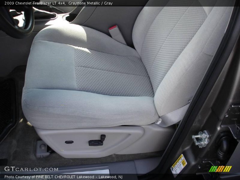 Graystone Metallic / Gray 2009 Chevrolet TrailBlazer LT 4x4
