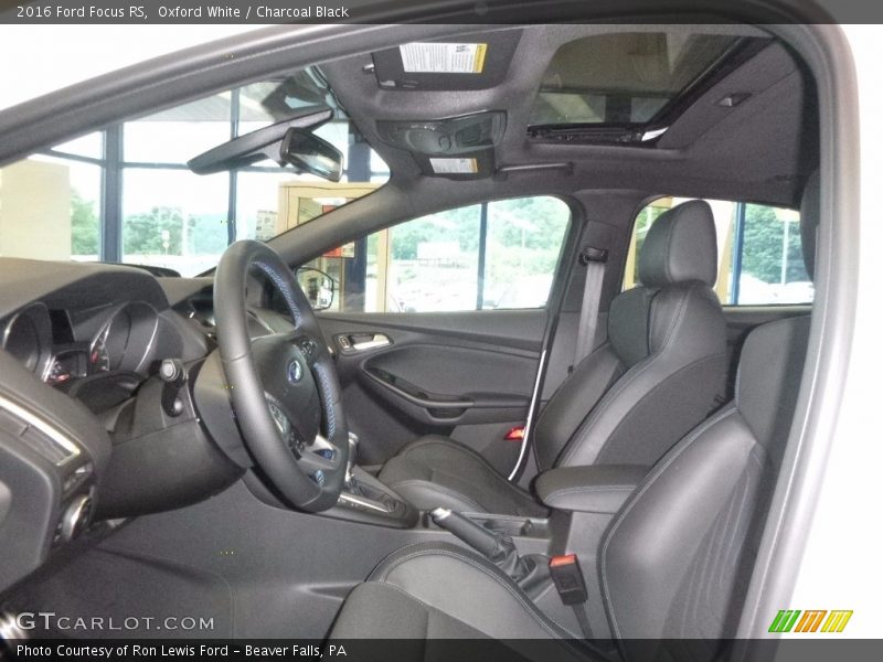 Oxford White / Charcoal Black 2016 Ford Focus RS