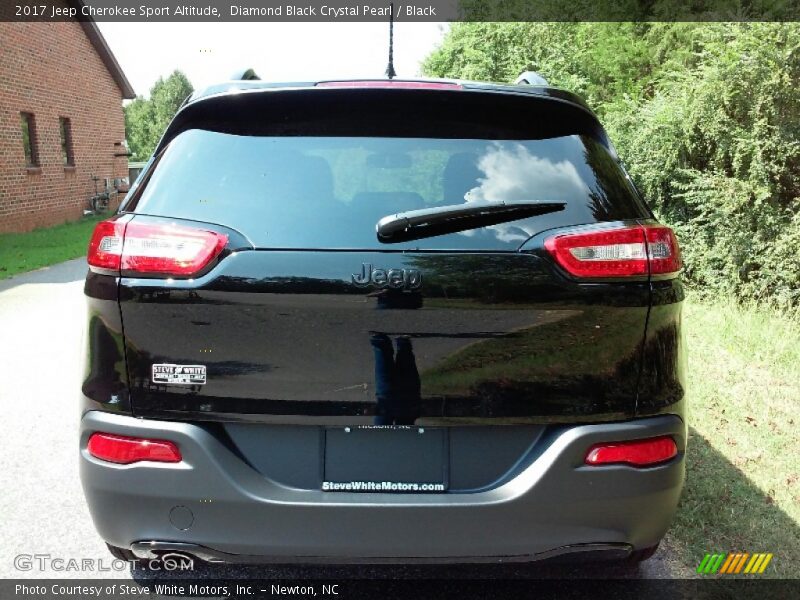 Diamond Black Crystal Pearl / Black 2017 Jeep Cherokee Sport Altitude