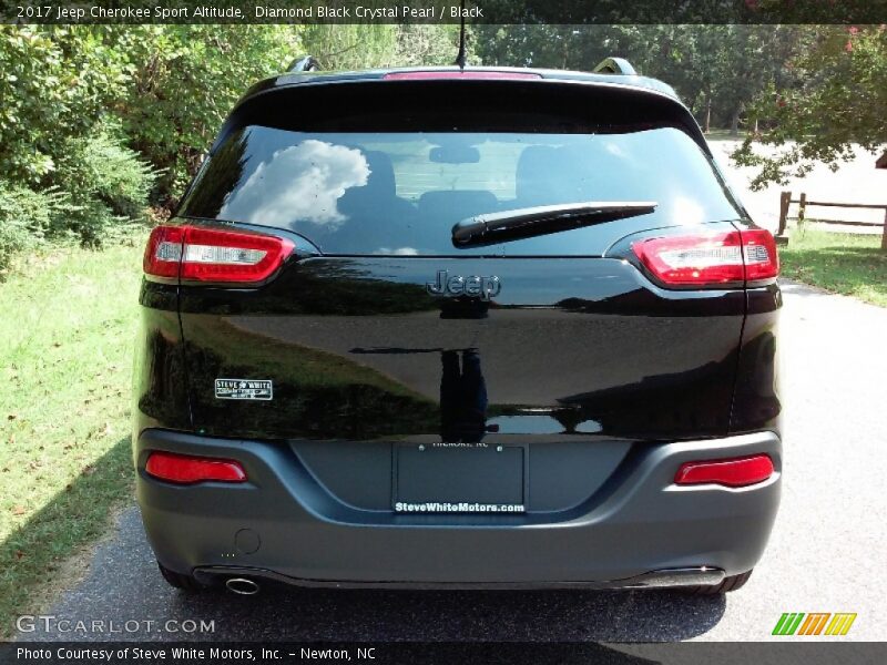 Diamond Black Crystal Pearl / Black 2017 Jeep Cherokee Sport Altitude