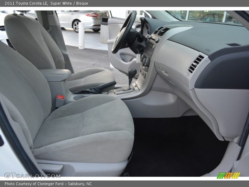 Super White / Bisque 2011 Toyota Corolla LE