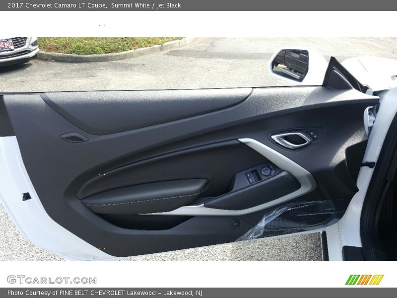 Summit White / Jet Black 2017 Chevrolet Camaro LT Coupe