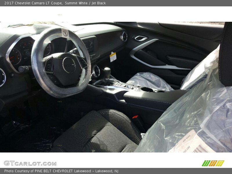Summit White / Jet Black 2017 Chevrolet Camaro LT Coupe